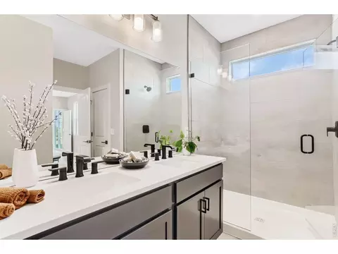 Bath - 7332 Swan River St, Frederick, CO 80530 photo 1 of 4