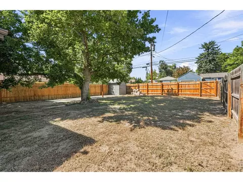 Exterior - 116 E 5th Ave, Longmont, CO 80504 photo 12 of 13