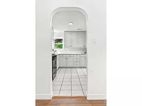Entry Way - 116 E 5th Ave, Longmont, CO 80504 photo 1 of 1