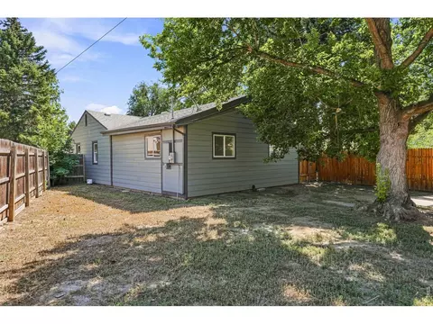 Exterior - 116 E 5th Ave, Longmont, CO 80504 photo 11 of 13