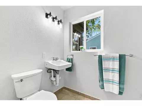 Bath - 116 E 5th Ave, Longmont, CO 80504 photo 2 of 4