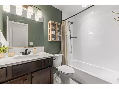 Bath - 2610 Shooting Star Way, Evans, CO 80620 photo 3 of 4