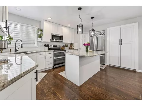 Kitchen - 11884 Eudora Dr, Thornton, CO 80233 photo 4 of 5