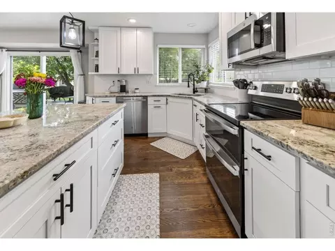 Kitchen - 11884 Eudora Dr, Thornton, CO 80233 photo 3 of 5