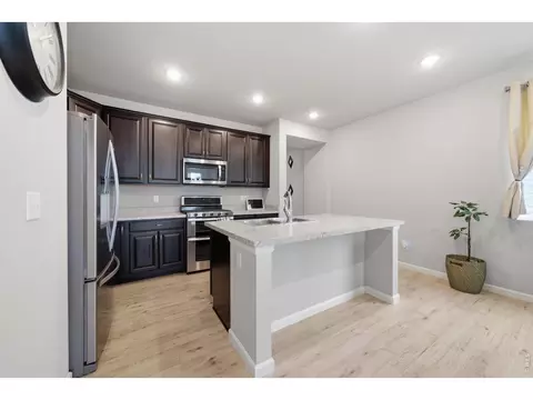 Kitchen - 2743 Tallgrass Ln, Berthoud, CO 80513 photo 2 of 4
