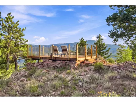 Exterior - 2717 Bison Dr, Boulder, CO 80302 photo 3 of 12