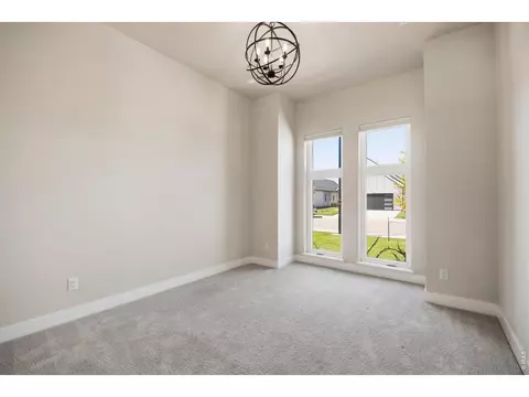 Bedroom - 1727 Barefoot Dr, Windsor, CO 80550 photo 3 of 4