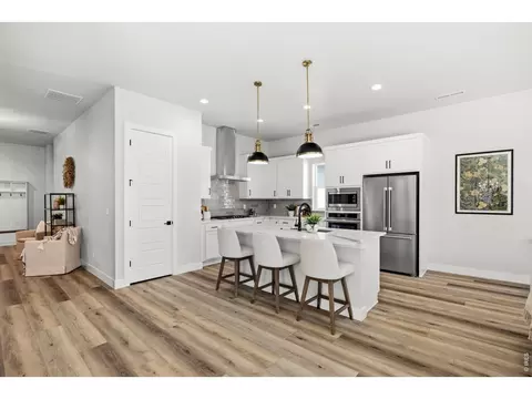 Kitchen - 1727 Barefoot Dr, Windsor, CO 80550 photo 3 of 7