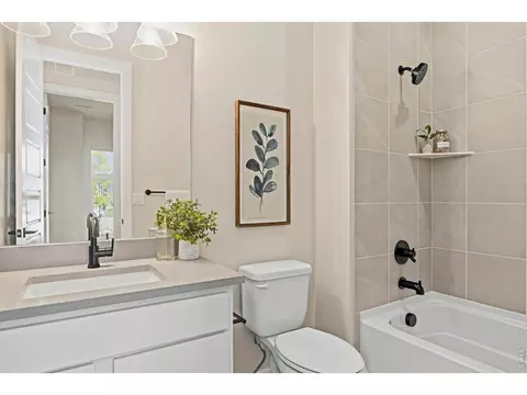 Bath - 1727 Barefoot Dr, Windsor, CO 80550 photo 3 of 3