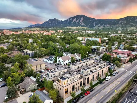 View/Area - 2126 Pearl St #C, Boulder, CO 80302 photo 3 of 4