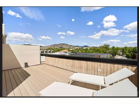 Exterior - 2126 Pearl St #C, Boulder, CO 80302 photo 6 of 7