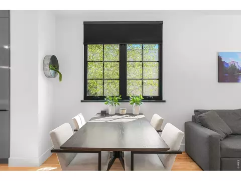 Dining - 2126 Pearl St #C, Boulder, CO 80302 photo 1 of 1