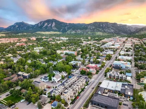 View/Area - 2126 Pearl St #C, Boulder, CO 80302 photo 4 of 4