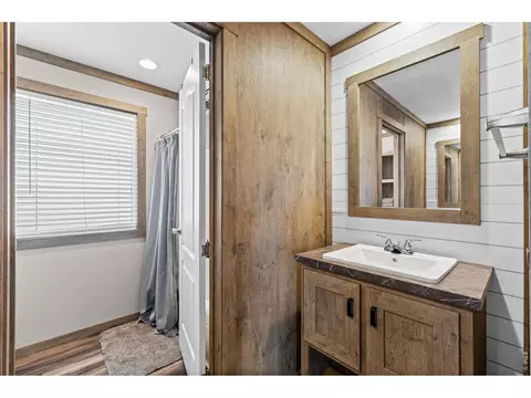 Bath - 405 E Main Ave, Pierce, CO 80650 photo 3 of 4