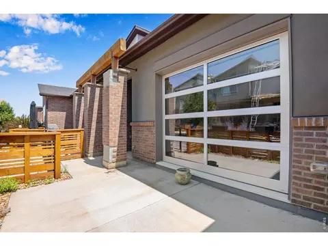Exterior - 19570 E Sunset Cir, Aurora, CO 80015 photo 2 of 3