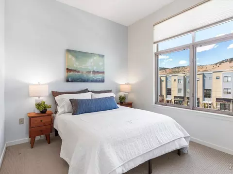 Bedroom - 4555 13th St #E, Boulder, CO 80304 photo 5 of 6