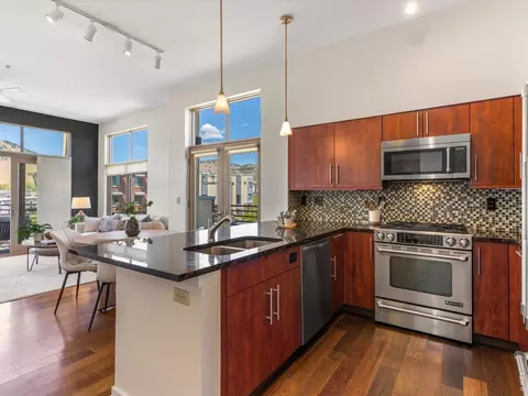 Kitchen - 4555 13th St #E, Boulder, CO 80304 photo 2 of 3