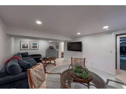 Living - 4803 Briar Ridge Ct, Boulder, CO 80301 photo 2 of 2