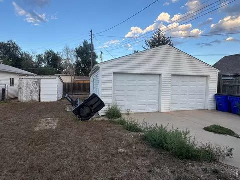 Exterior - 1326 16th Ave, Greeley, CO 80631 photo 3 of 4