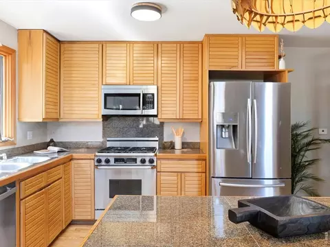 Kitchen - 36 Ridge Dr, Boulder, CO 80304 photo 2 of 5