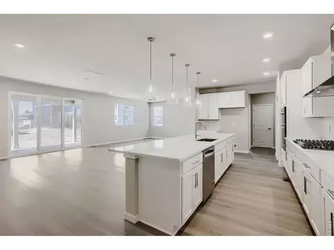 Kitchen - 295 Sugar Beet Ln, Berthoud, CO 80513 photo 4 of 4