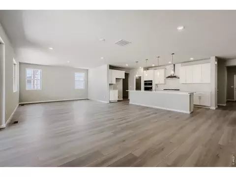 Living - 295 Sugar Beet Ln, Berthoud, CO 80513 photo 6 of 6