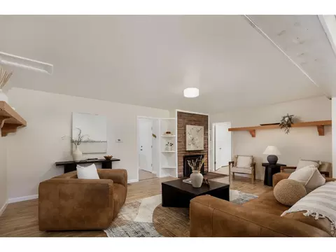 Living - 465 Deer Ln, Lyons, CO 80540 photo 1 of 4