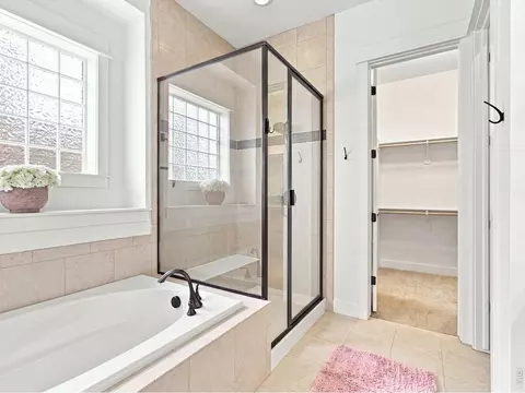 Bath - 5510 Evangeline Dr, Windsor, CO 80550 photo 1 of 5