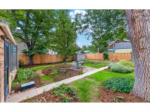 Exterior - 3027 11th St, Boulder, CO 80304 photo 5 of 14