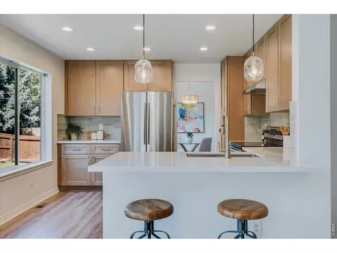659 Nelson Park Ln, Longmont, CO 80503