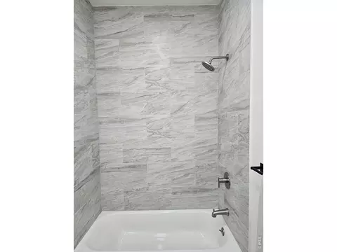 Bath - 116 Grant Pl, Sterling, CO 80751 photo 4 of 6
