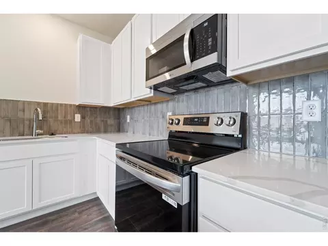 Kitchen - 4013 Agnes St, Evans, CO 80620 photo 3 of 4