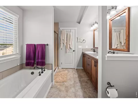 Bath - 560 Cimarron Dr, Ault, CO 80610 photo 3 of 8