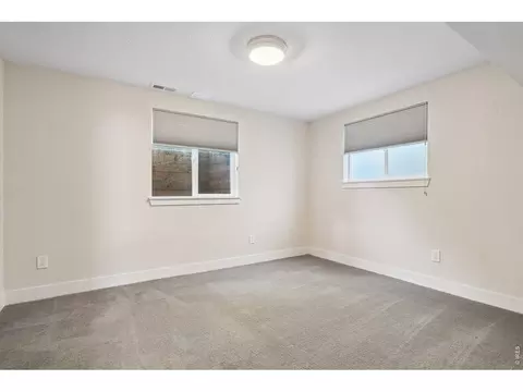 Bedroom - 1552 Oak Ave, Boulder, CO 80304 photo 6 of 8