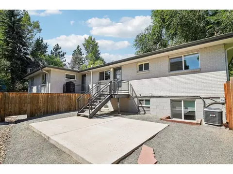 Exterior - 1552 Oak Ave, Boulder, CO 80304 photo 7 of 11