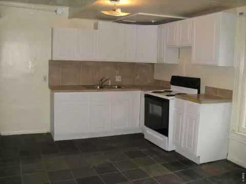 Kitchen - 1012 14th St, Boulder, CO 80302 photo 1 of 3