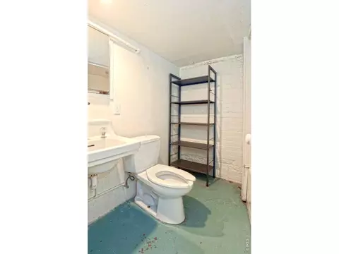 Bath - 1127 12th St, Boulder, CO 80302 photo 3 of 3