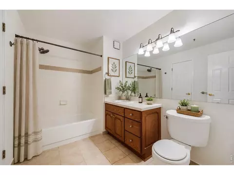 Bath - Undisclosed, Boulder, CO 80303 photo 1 of 1