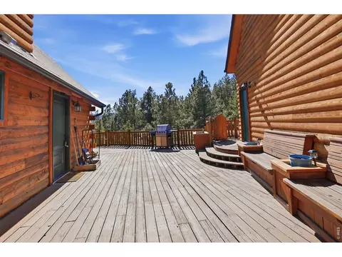 Exterior - 750 Cougar Dr, Boulder, CO 80302 photo 7 of 10