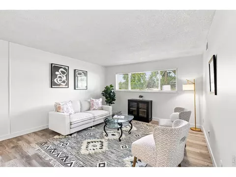 50 E Highline Cir #102, Littleton, CO 80122