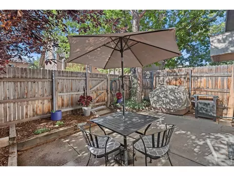 Exterior - 1415 Bradley Dr, Boulder, CO 80305 photo 3 of 8
