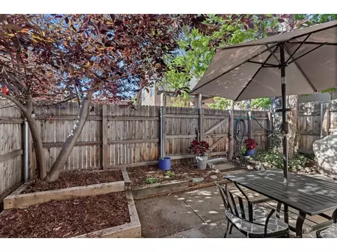 Exterior - 1415 Bradley Dr, Boulder, CO 80305 photo 2 of 8
