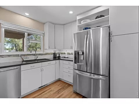Kitchen - 1415 Bradley Dr, Boulder, CO 80305 photo 5 of 5