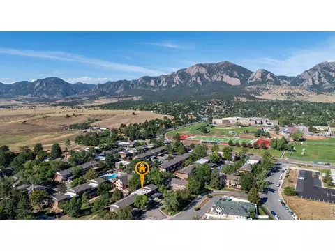 View/Area - 1415 Bradley Dr, Boulder, CO 80305 photo 5 of 8