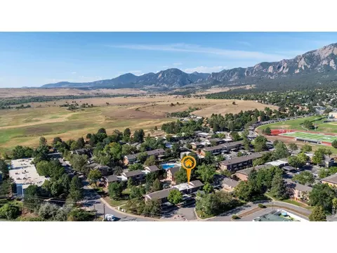 View/Area - 1415 Bradley Dr, Boulder, CO 80305 photo 6 of 8