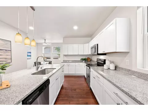 Kitchen - 812 E Baseline Rd #B, Lafayette, CO 80026 photo 4 of 7