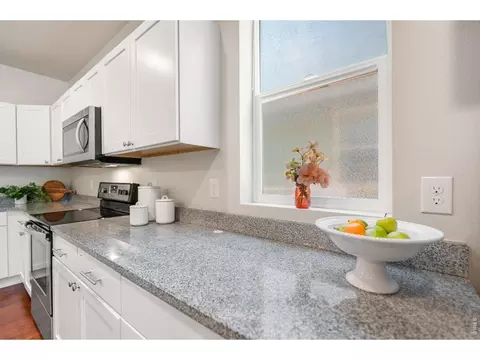 Kitchen - 812 E Baseline Rd #B, Lafayette, CO 80026 photo 7 of 7