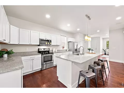 Kitchen - 812 E Baseline Rd #B, Lafayette, CO 80026 photo 2 of 7