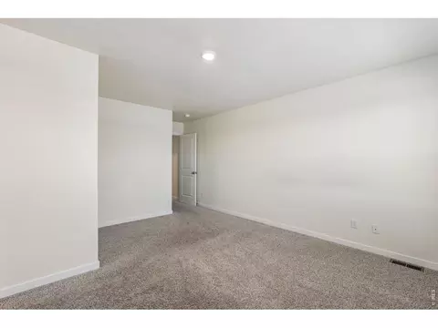 Bedroom - 21891 E 7th Ave, Aurora, CO 80018 photo 2 of 6