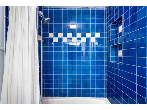 Bath - 4845 Old Post Cir, Boulder, CO 80301 photo 4 of 6